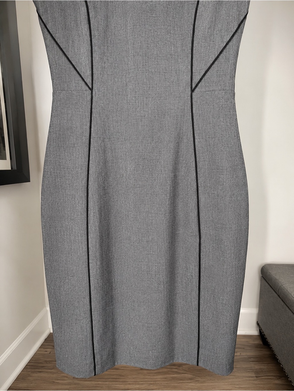 H&M Tailored Sheath Dress Gray Size 6 Bodycon Panel Structured Office Chic - Picture 6 of 10